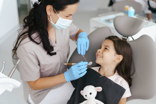 Best Emergency Cosmetic Dentistry (e.g., broken veneers) in Porterville, CA